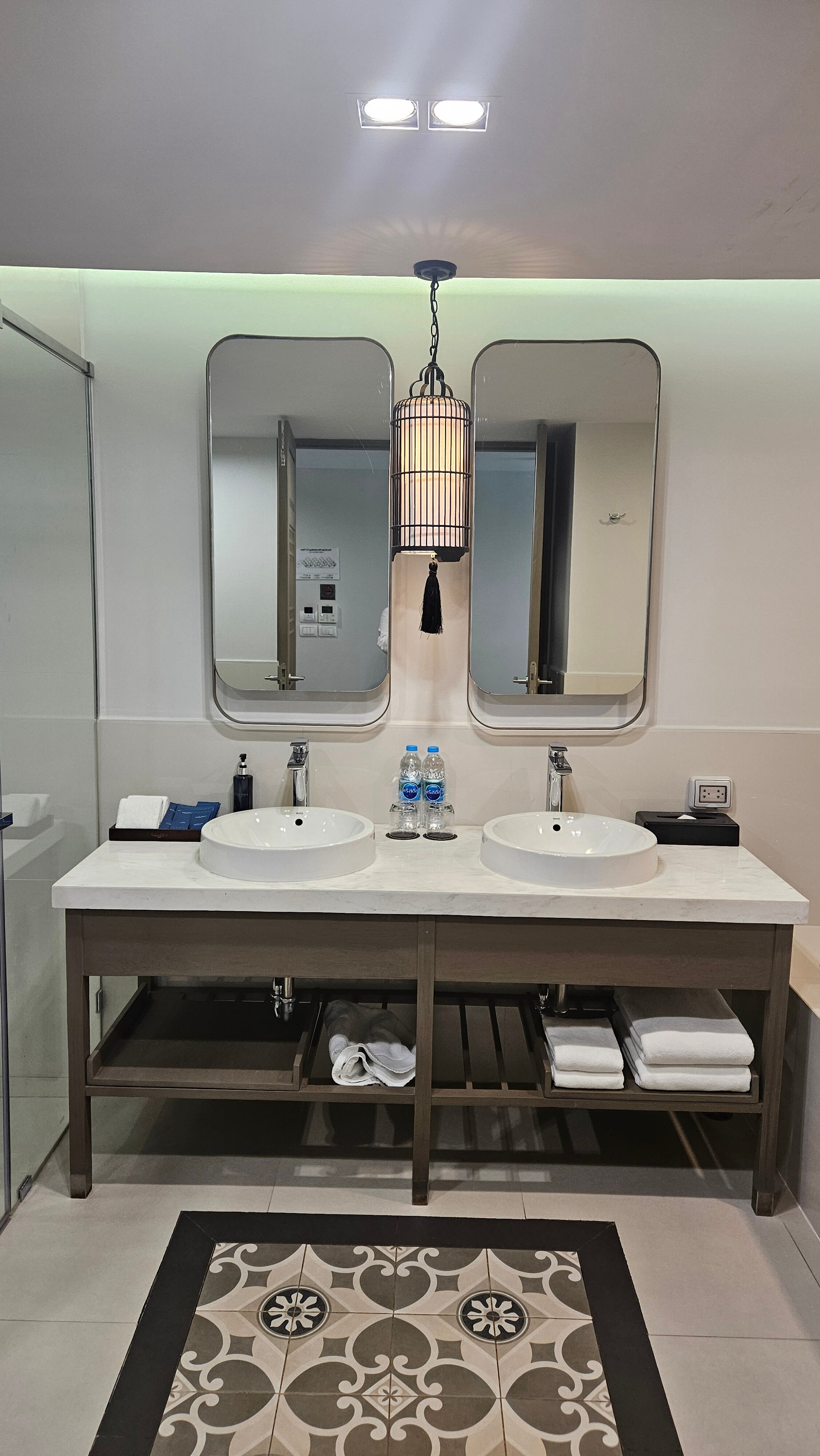 Фото Bella Nara Phuket Naiyang Beach