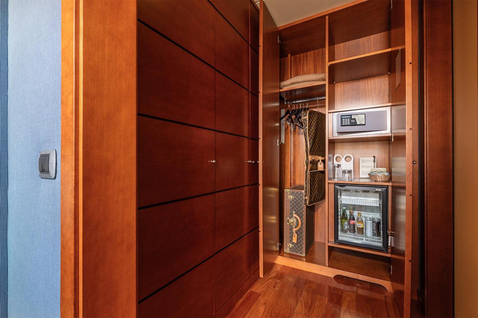 Фото Hotel Rossini Al Teatro