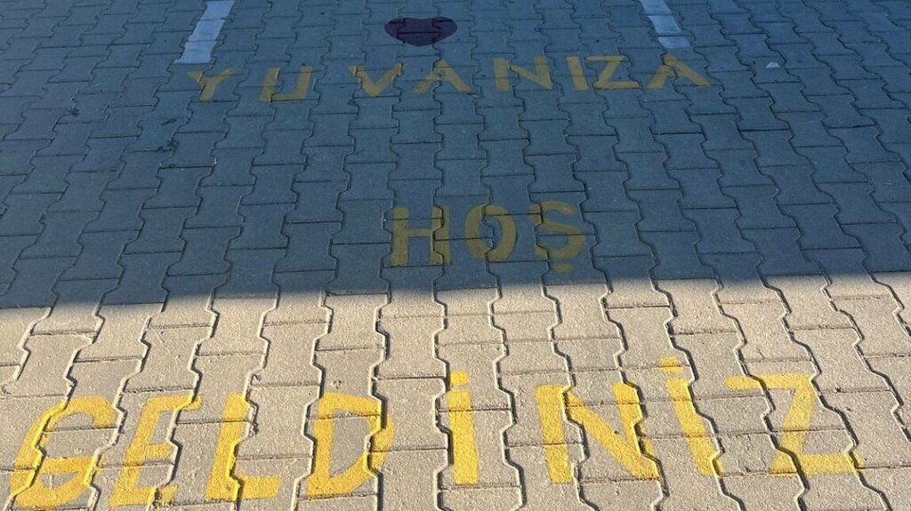 School Borlu Gazi Middle School, Koprubasi, photo