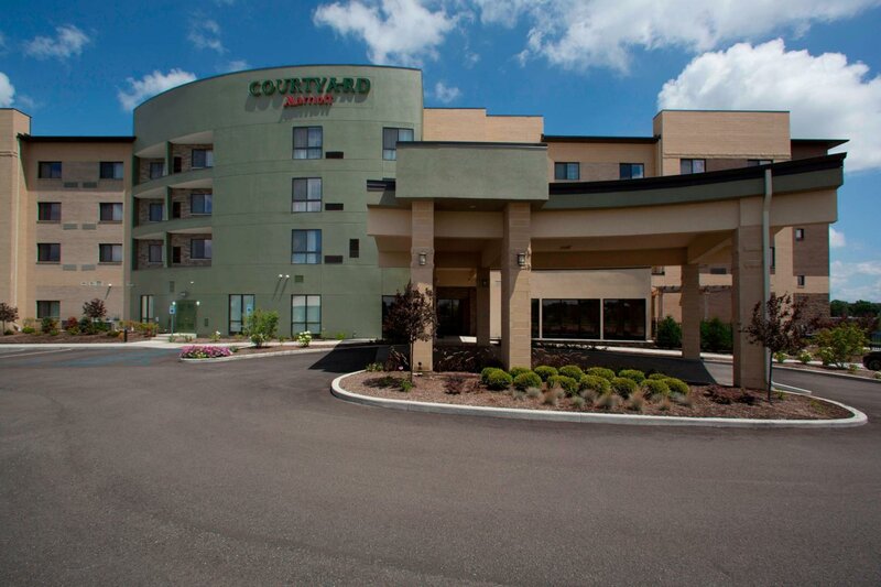 Гостиница Courtyard Indianapolis Noblesville