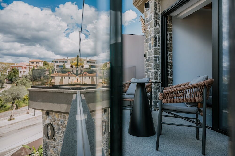 Фото Opal Executive Suites