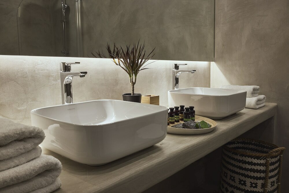 Фото Plaka's Villa with Breathtaking Acropolis View