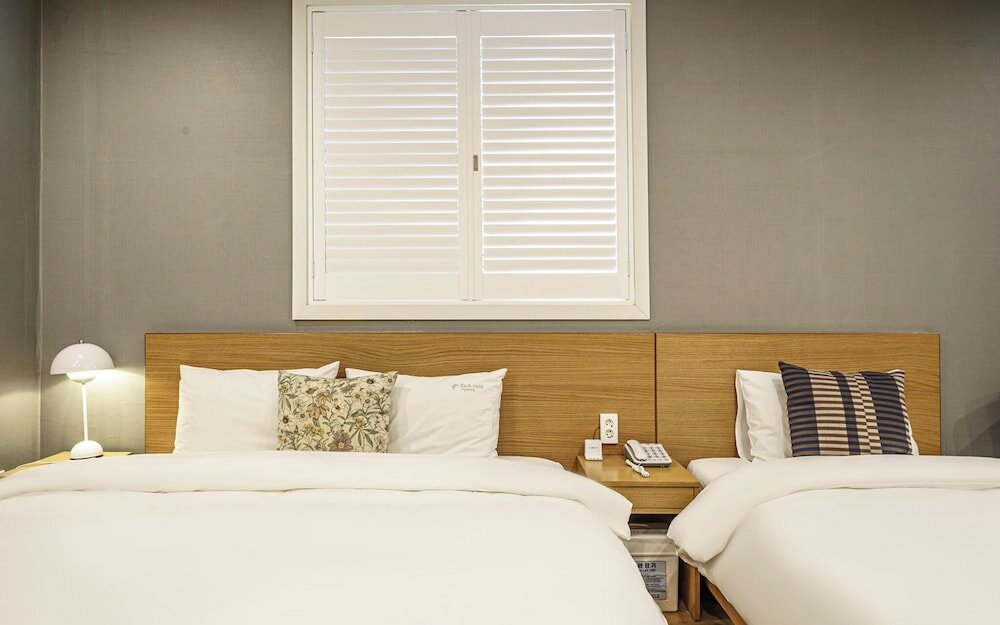 Фото Pohang E&a Hotel