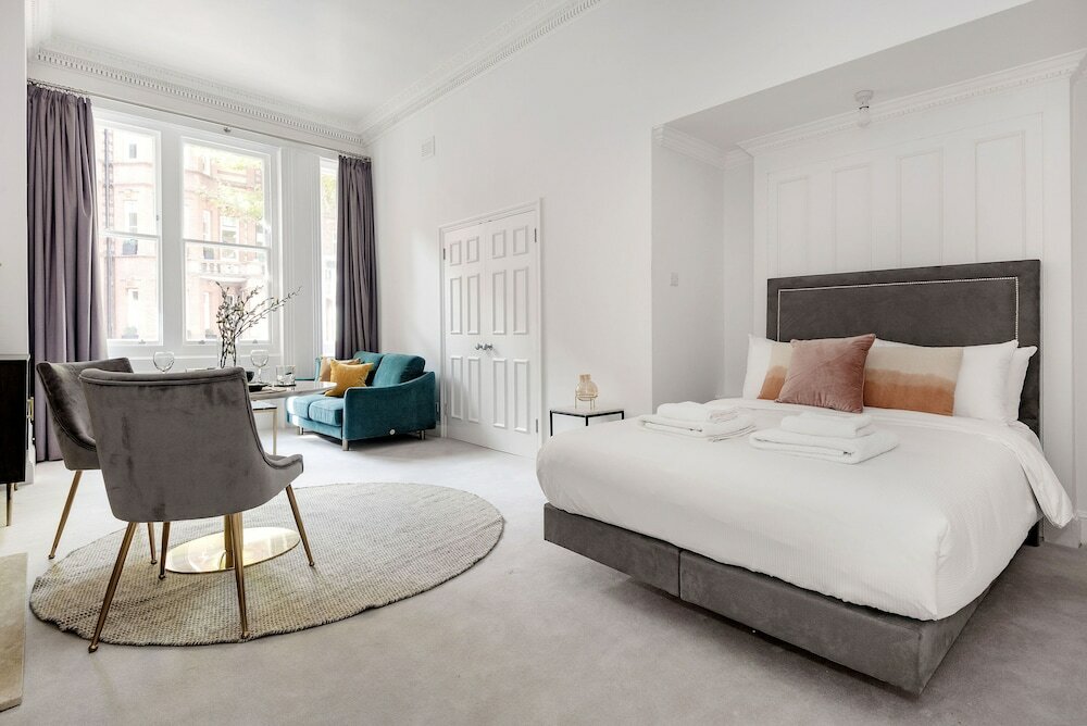 Фото 3 Sloane Gardens by UnderTheDoormat