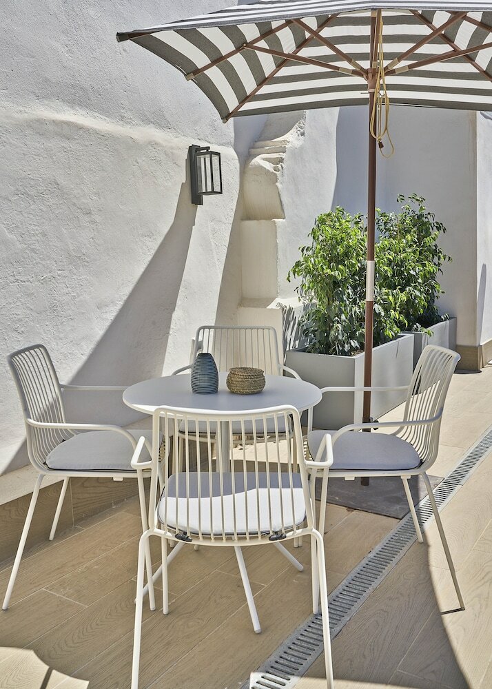 Фото Vincci Molviedro Suites Apartments