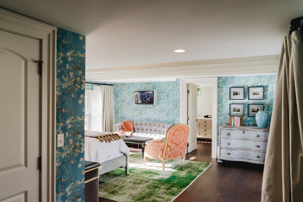 Фото The Lilley Mansion Bed & Breakfast