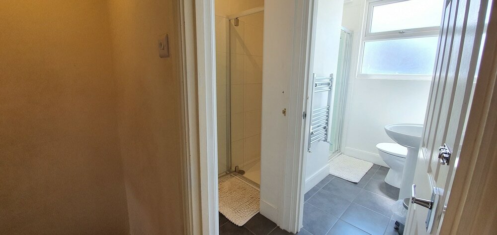 Фото Joseph House