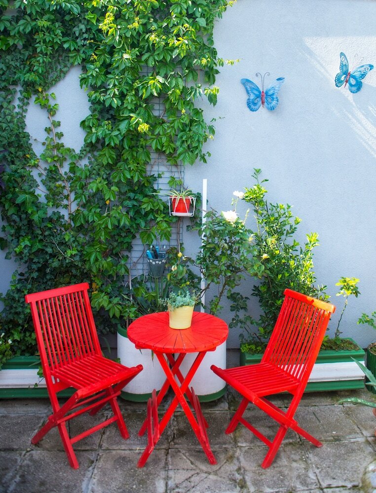 Фото Yellow Lilly Mostar Apartment