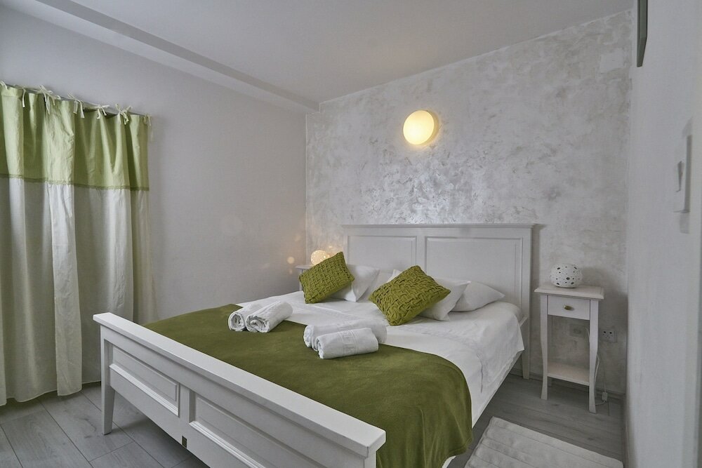 Фото Apartments Old Town Finest