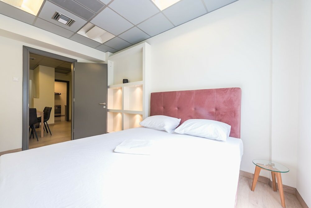 Фото Athens Welcome Suites Apartments