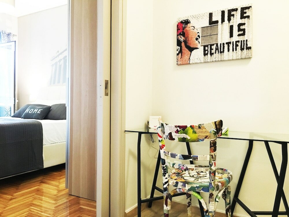 Фото Athina apartments