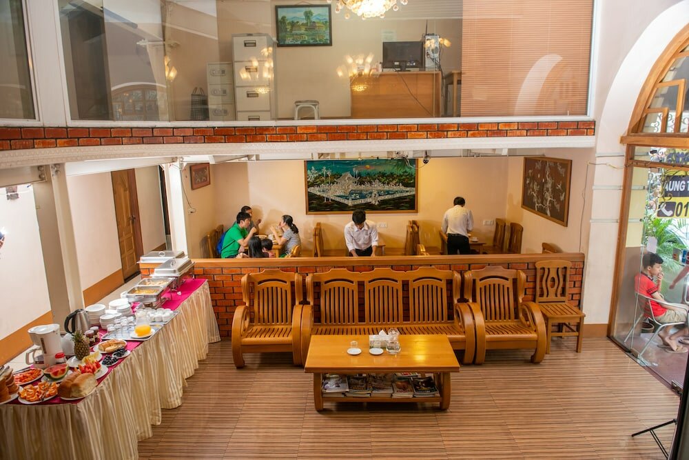 Фото Yangon Urban Hotel