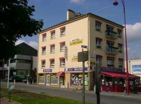 Гостиница Hotel de Bretagne в Фужере