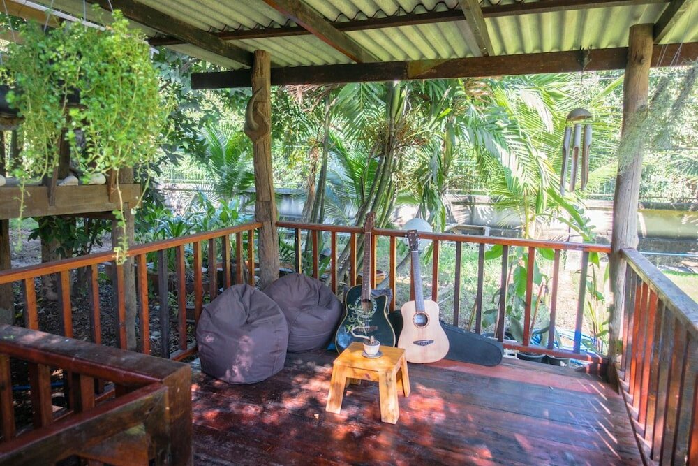 Фото Plus Hostel Ayutthaya