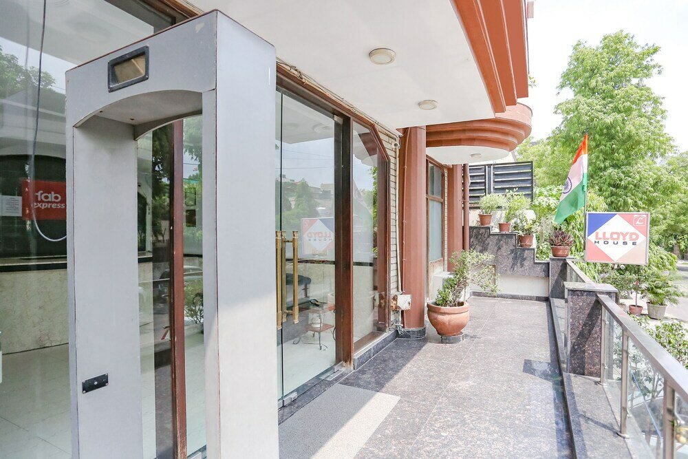 Фото Fabexpress Llyod House