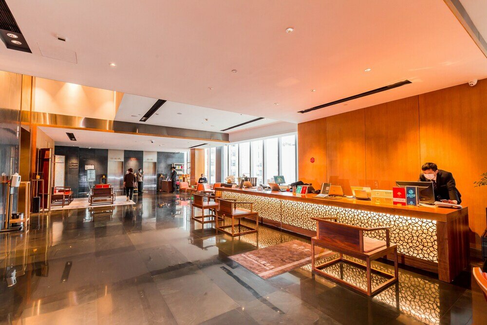 Фото H'Elite Hotel