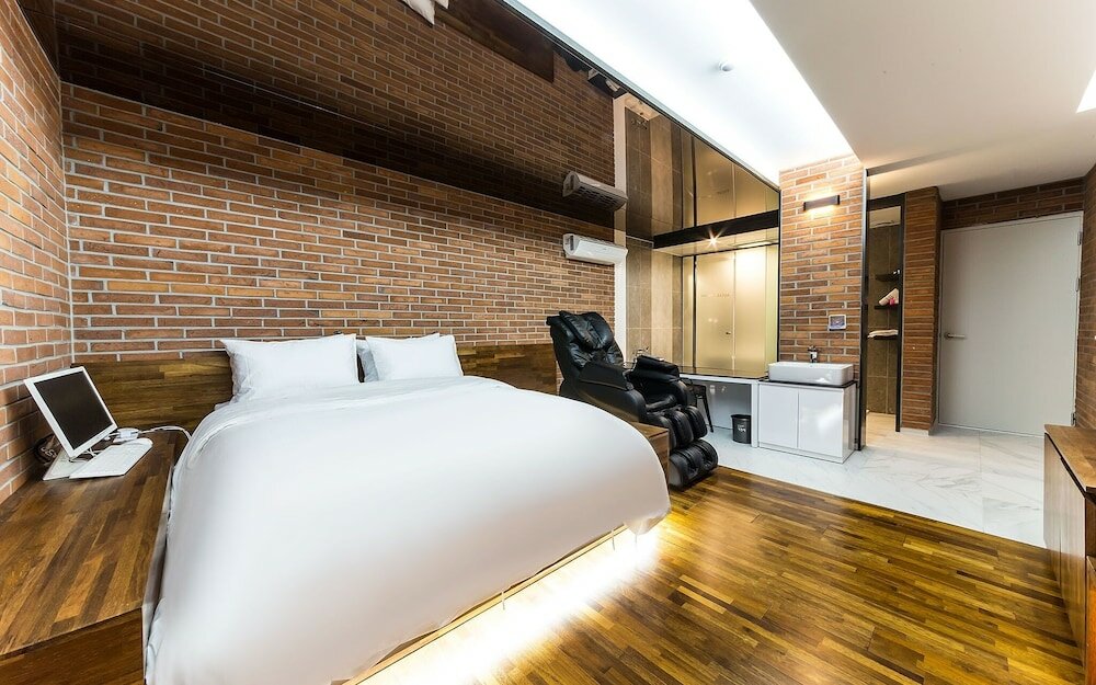 Фото Yongin Singal Gazua