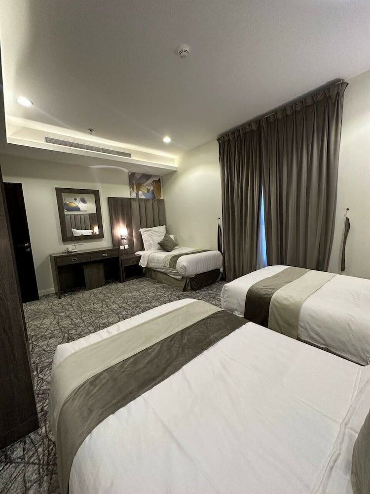 Фото Lophrana Hotel