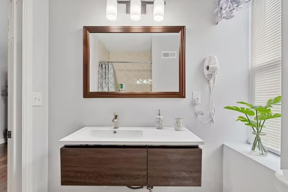 Фото 1br - Capital Hotel Stay