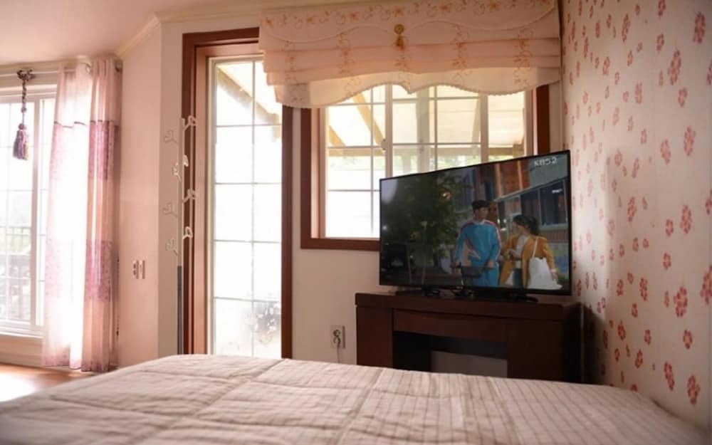 Фото Yangyang Sigol Punggyeong Pension