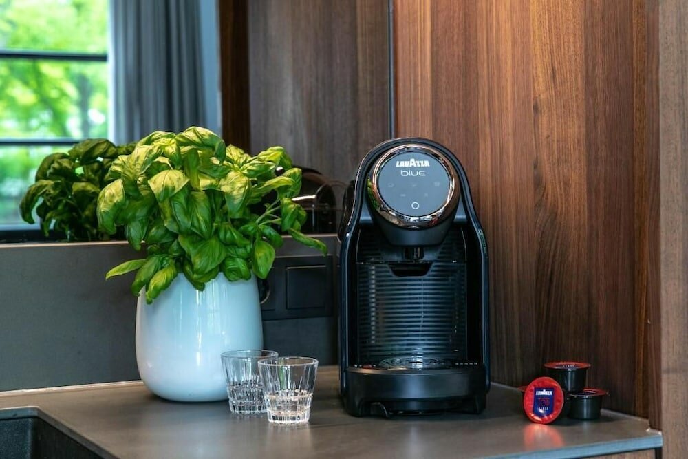 Фото The Roebbek