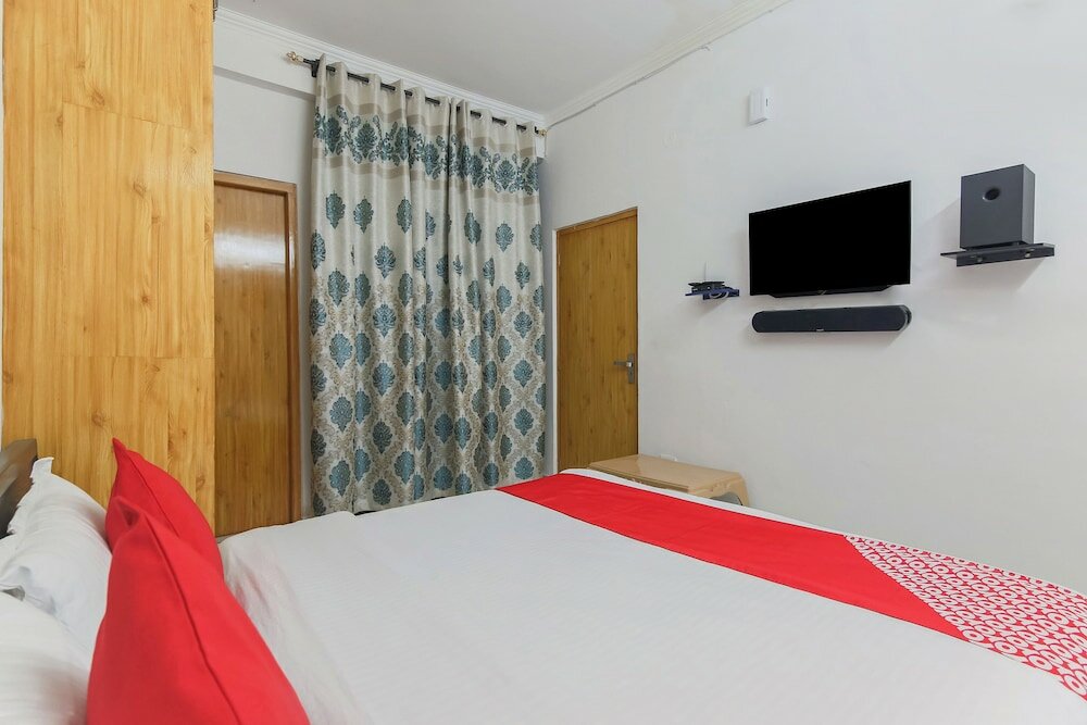 Фото Oyo 23675 Mountains Villa