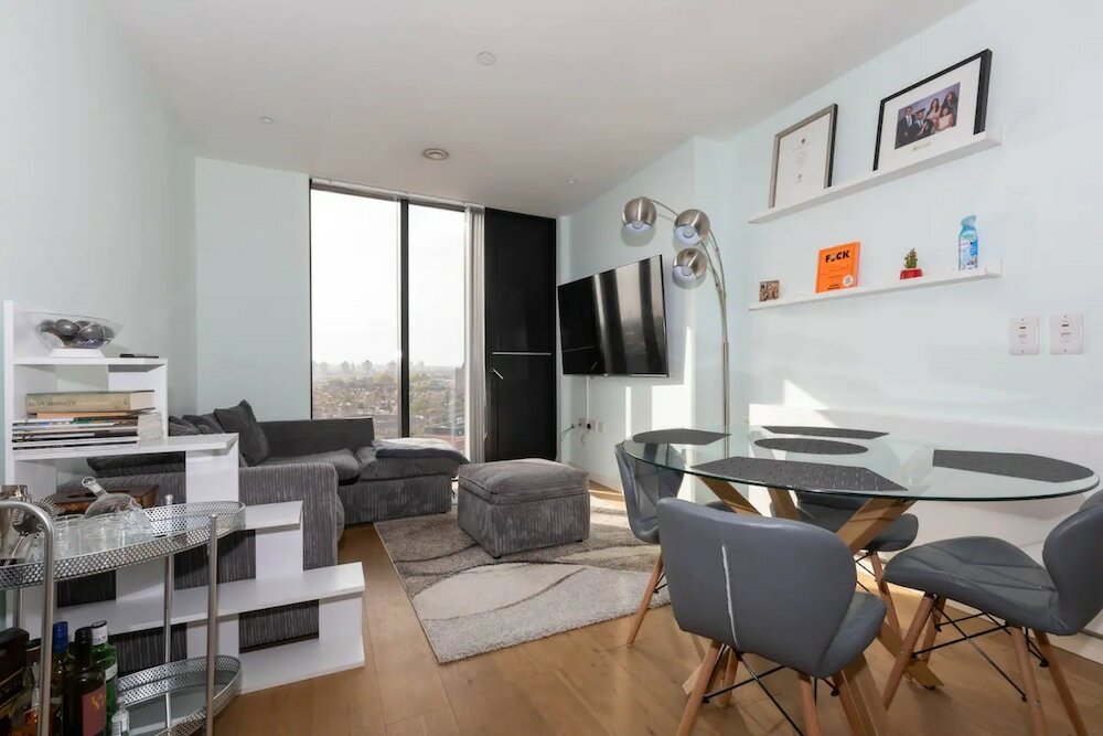 Фото Bright New 1 Bedroom Flat in Elephant and Castle
