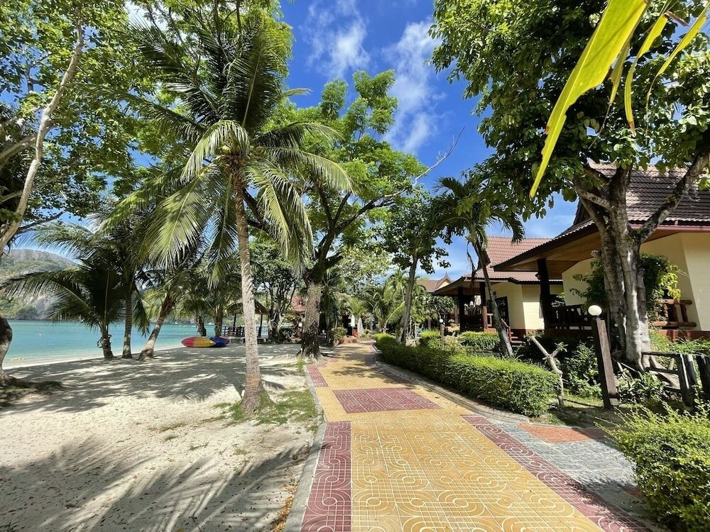 Фото Phi Phi Villa Resort