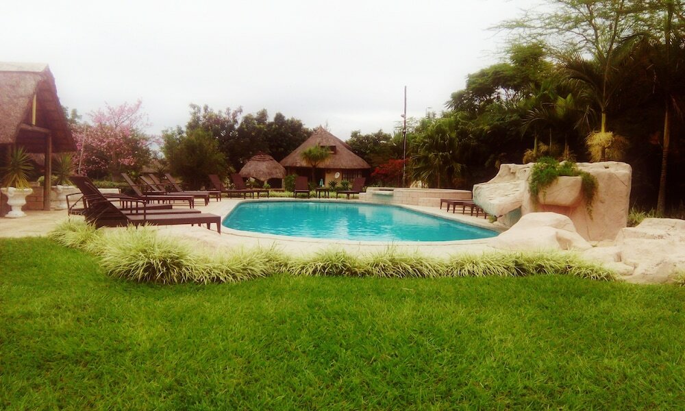 Фото Dwaleni Farm Lodge