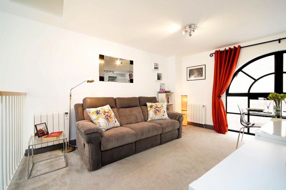 Фото Altido Splendid 1 Bedroom Flat near St. Paul's Cathedral