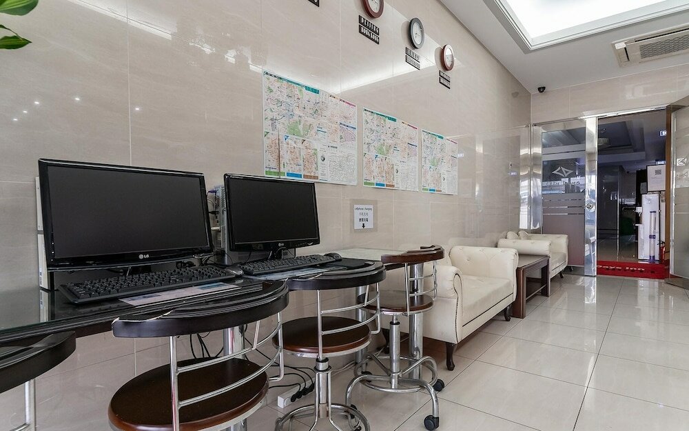 Фото Jongno City Days Inn Hotel