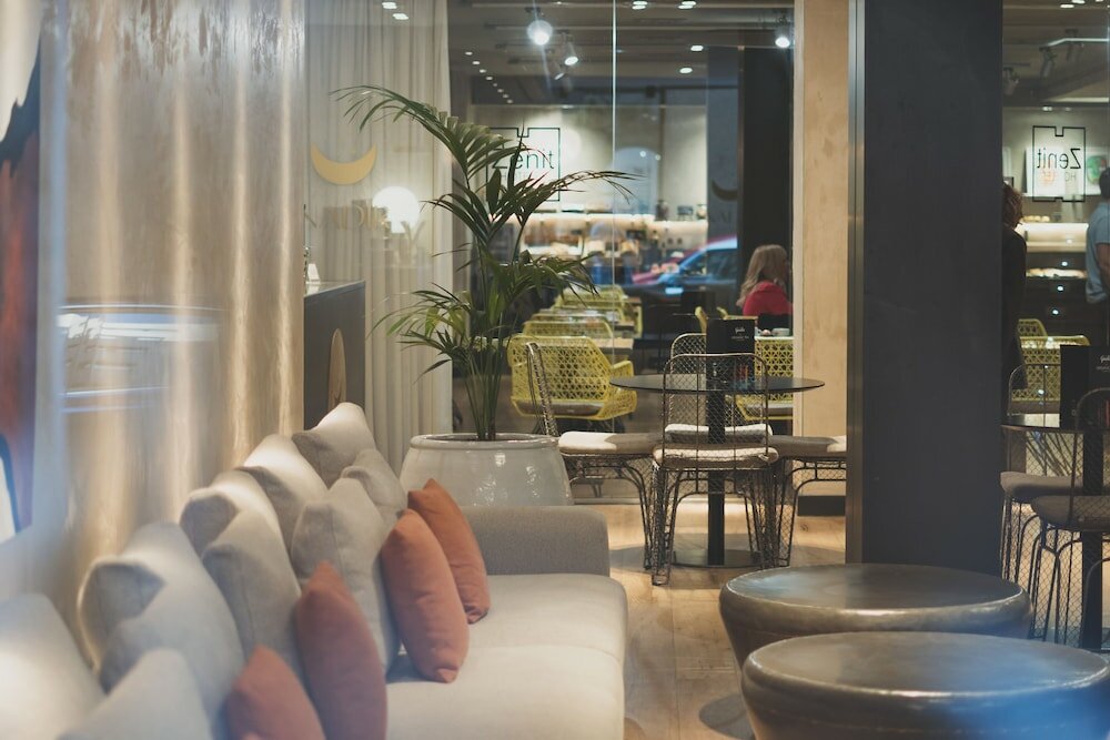 Фото Hotel Zenit Abeba