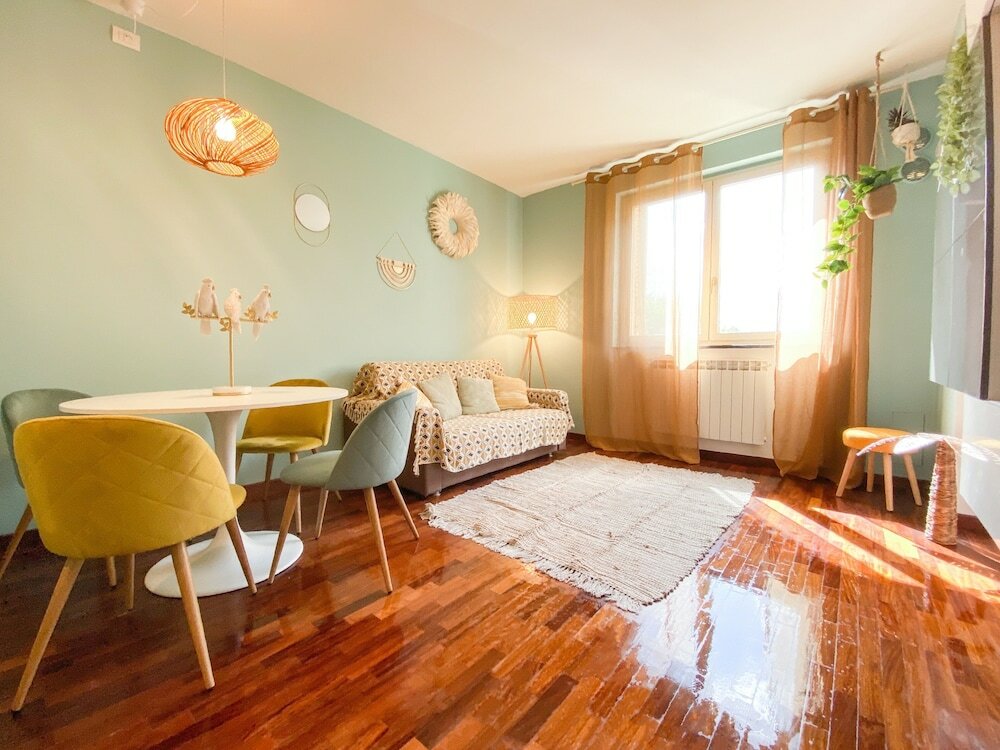 Фото Апартаменты Giallomango Apt in Lucca