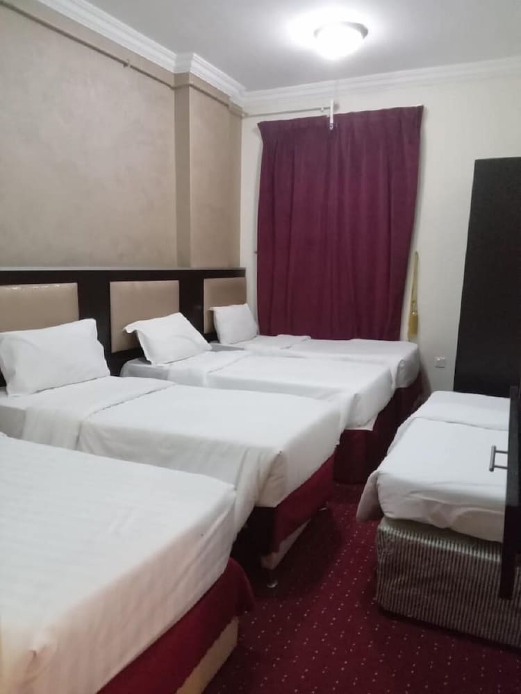 Фото Lulu Aleman Tawer