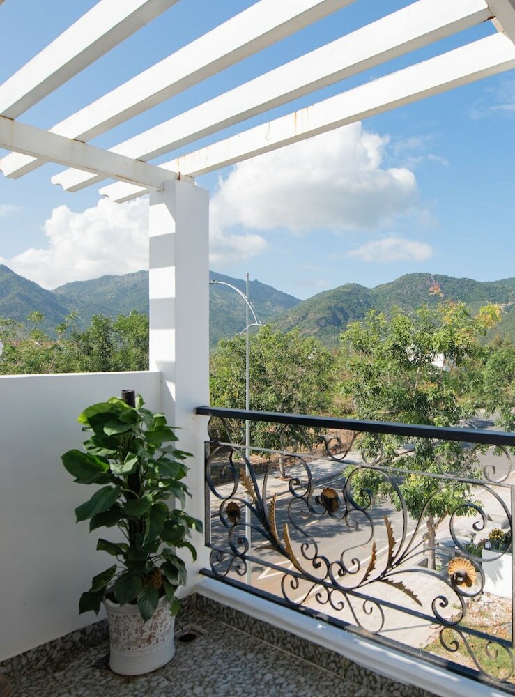 Фото West Lake Hotel