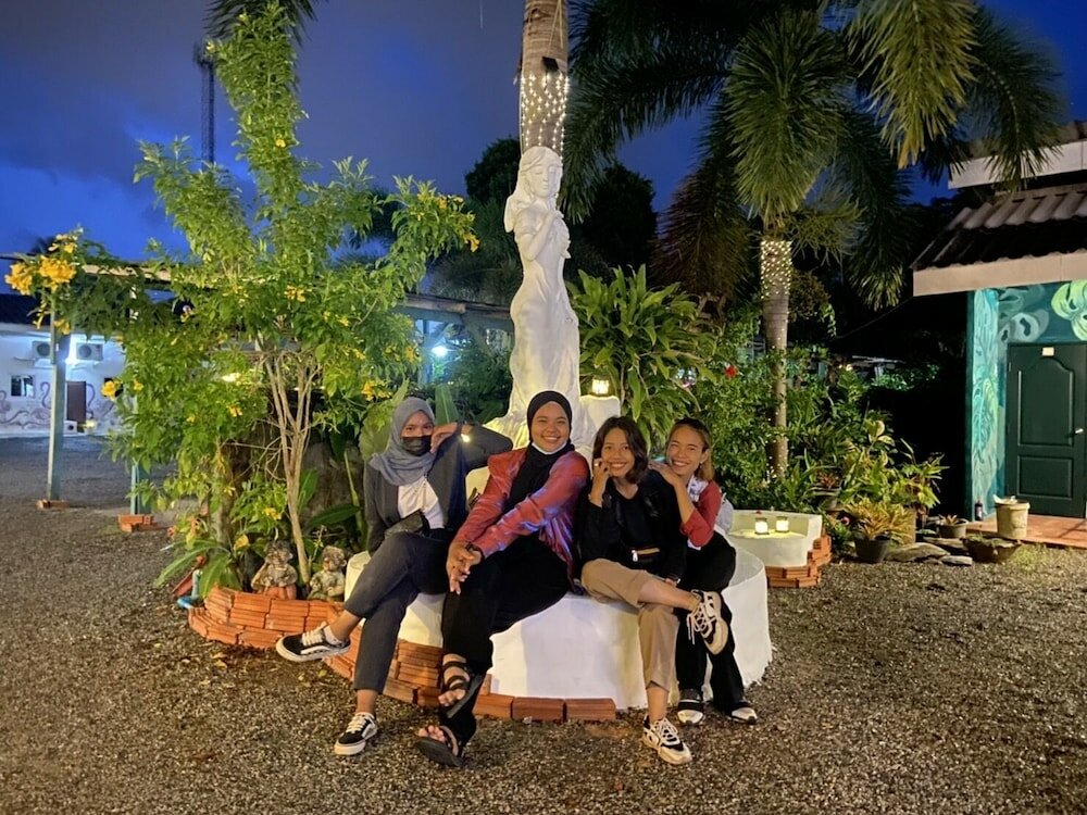 Фото Ingpha Room for rent