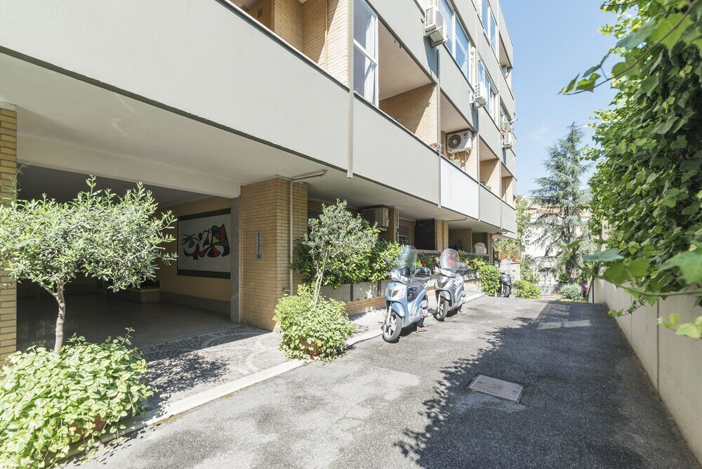 Фото Modern Apartment Giardini Vaticani & S Pietro