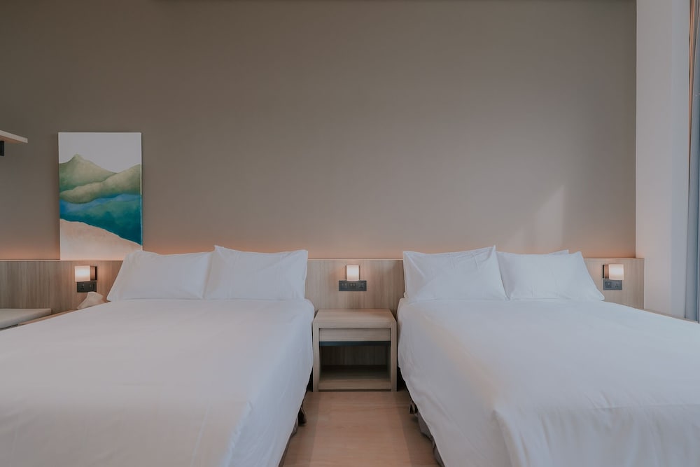 Фото Sunlight on the peninsula