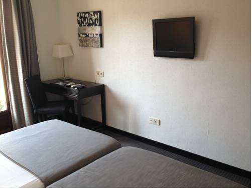 Фото Hotel Macià Plaza