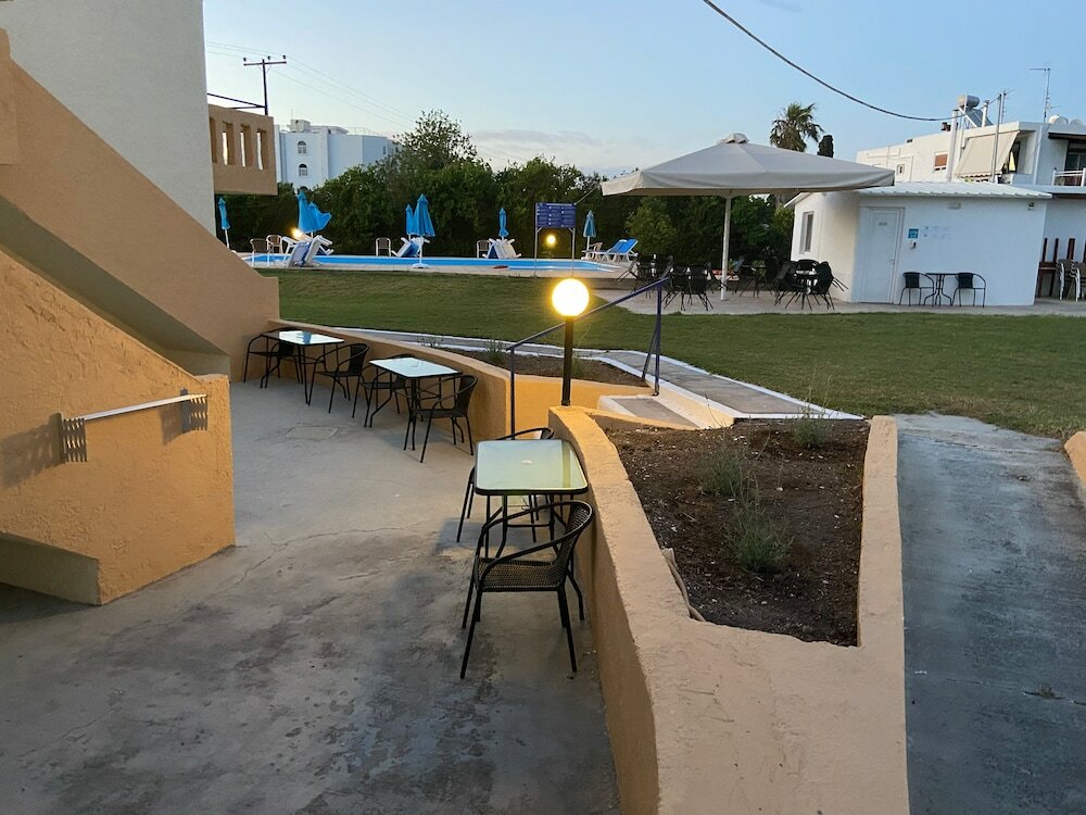 Фото Angelos Studios