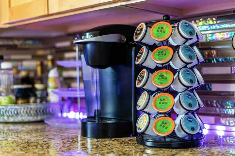 Фото 3204 Curtis Street