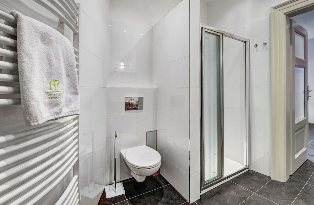 Фото 4 Arts Apartments by Adrez Living