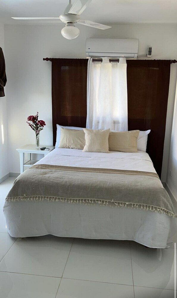 Фото Hotel Casa Blanca la playa barahona