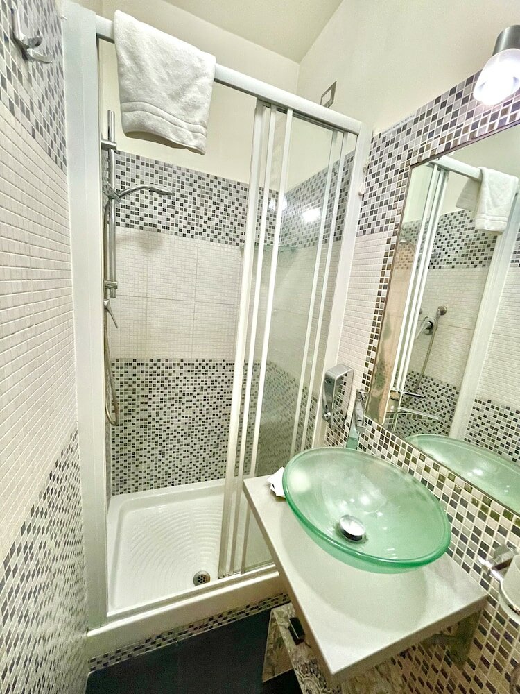 Фото A Home in Rome