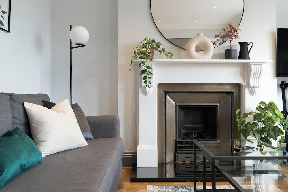 Фото Margravine Gardens