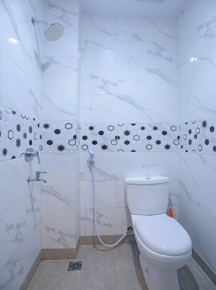 Фото Super Oyo Capital O 92096 Kuala Ulee Lheue Residence Syariah