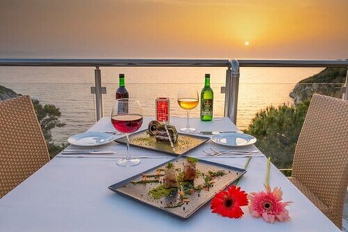 Гостиница Ladonia Hotels Adakule в Кушадасы