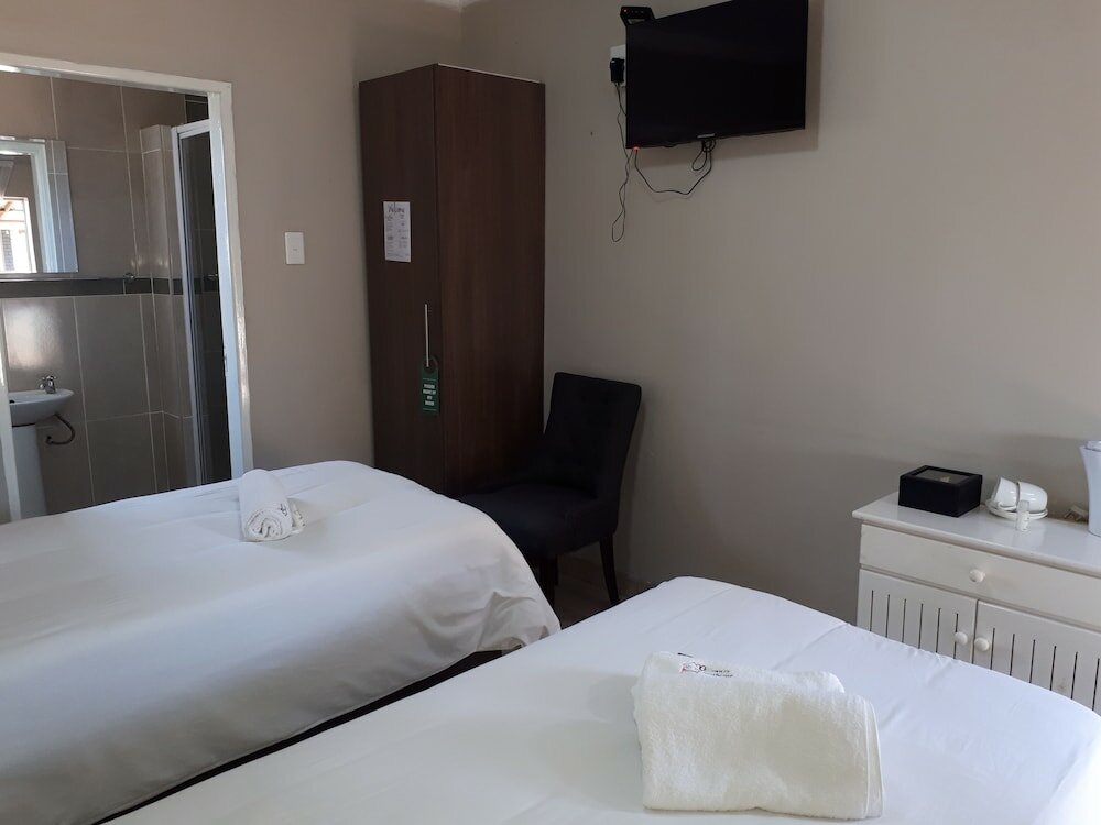 Фото Kennzy Guesthouse