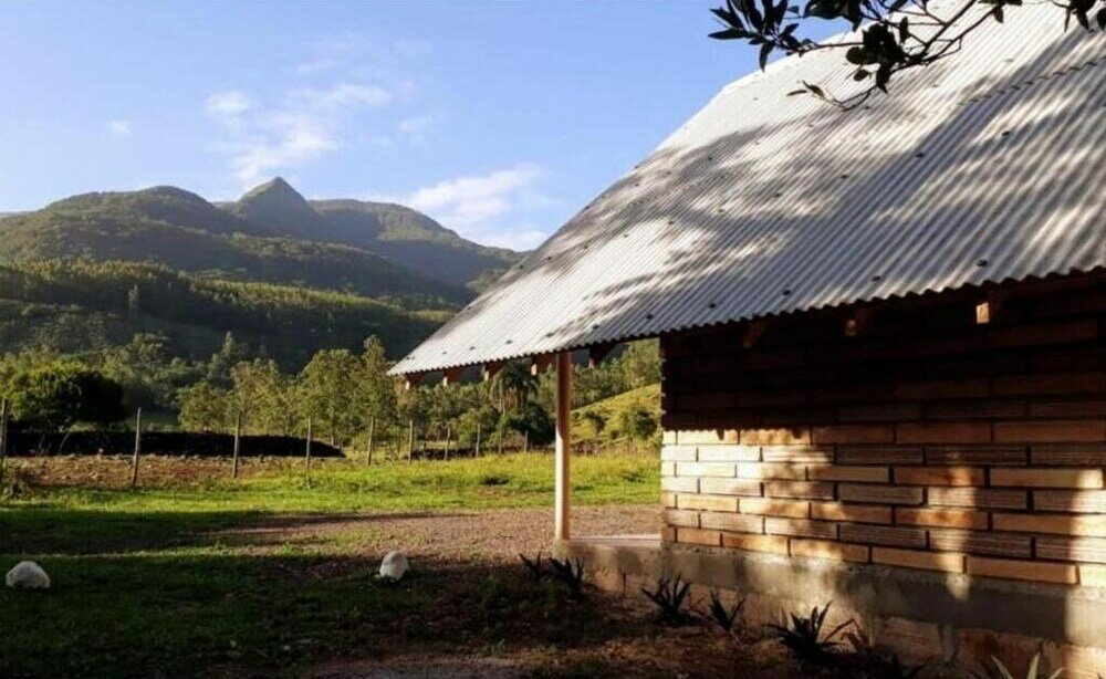 Фото Pousada Chalés Vale do Rio do Boi