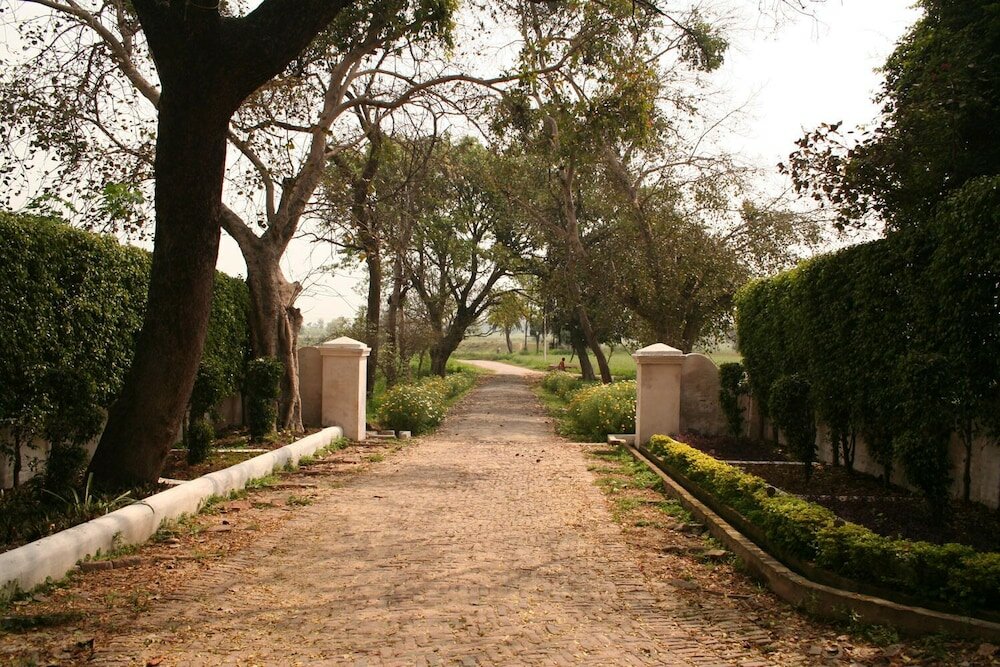 Фото Aamod Mudfort Kuchesar